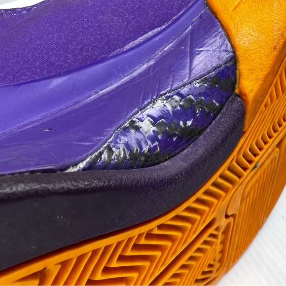 Size 10 2005 Kobe Zoom Air Huaraches (7/10) - Picture 14 of 15